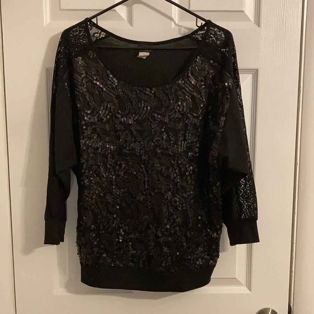Daytrip Top. EUC. Size XL.